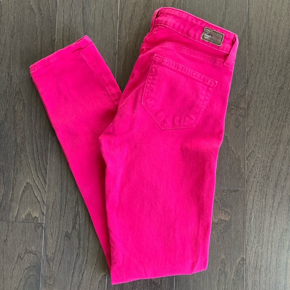 PAIGE Denim - Paige Peg Skinny Jeans